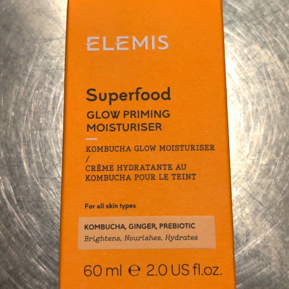 Elemis Superfood Glow Priming Moisturizer